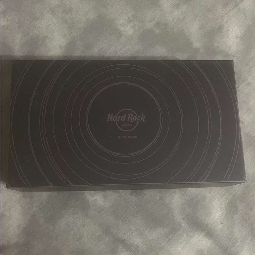 Hard Rock Hotel NEW Speaker DW03 Radio HiFi Bass, Bluetooth 5, Rechargeable 2025 - Picture 12 of 14